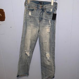 fashion nova, unworn jeans.